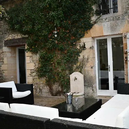 アパート La Marcillande